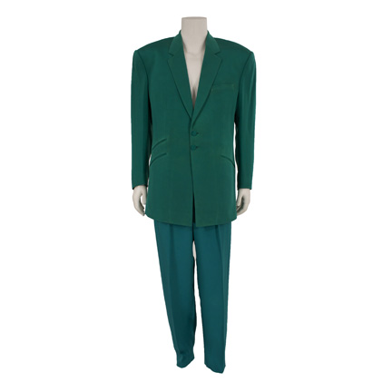 VIRTUOSITY  Sid 6.7 (Russell Crowe)  Signature “V.R.” green suit