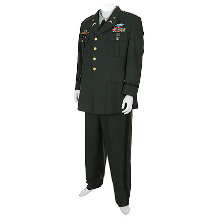 SERGEANT BILKO - Colonel John T. Hall (Dan Aykroyd) - military uniform