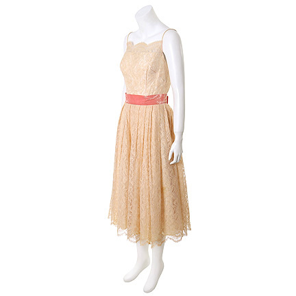 TAYLOR SWIFT – (NEW GIRL cameo) vintage prom dress