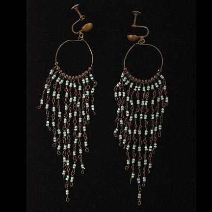 MEET THE FOCKERS - Rozalin Focker (Barbara Streisand) Long Chain Beaded Hoop Earrings