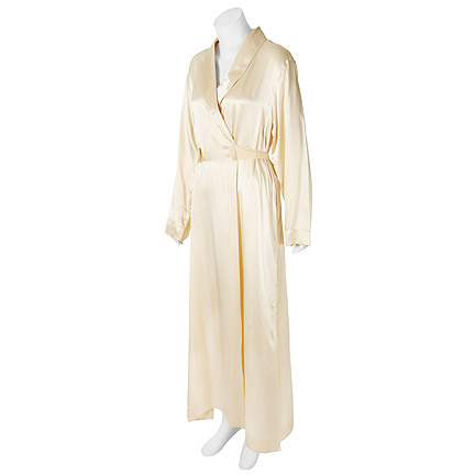 DREAMGIRLS - Deena Jones (Beyonce Knowles)  La Perla Ivory Robe