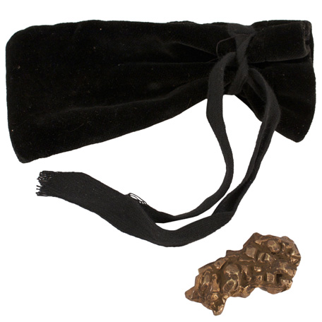 THE MASK OF ZORRO  Don Rafael Montero (Stuart Wilson)  Leather Pouch with Gold Nugget