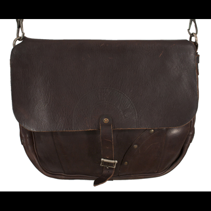 24  Jack Bauer (Kiefer Sutherland)  distressed leather satchel from Season 8